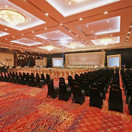 Hotel Bidakara Jakarta Eksteriør billede