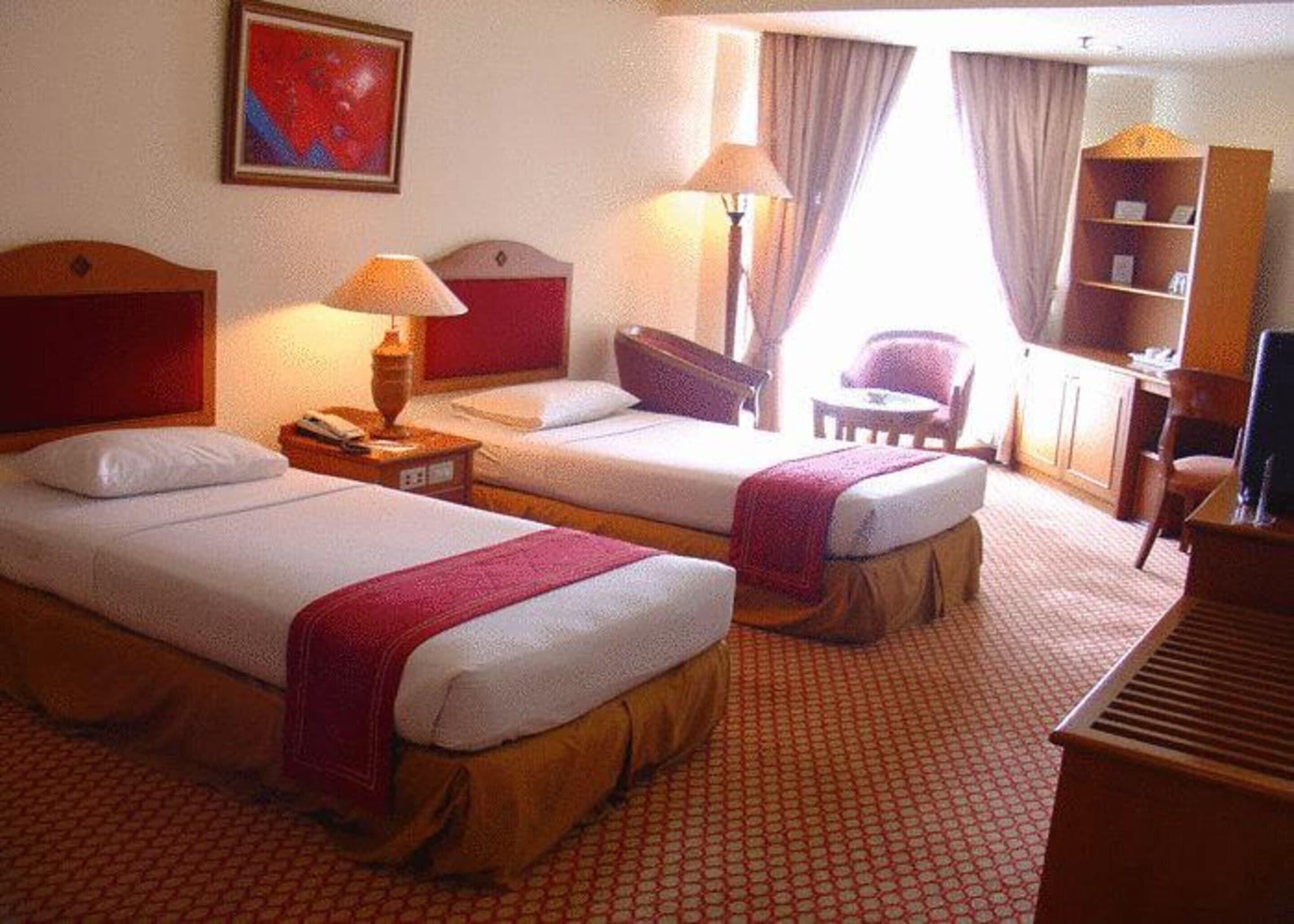 Hotel Bidakara Jakarta Eksteriør billede
