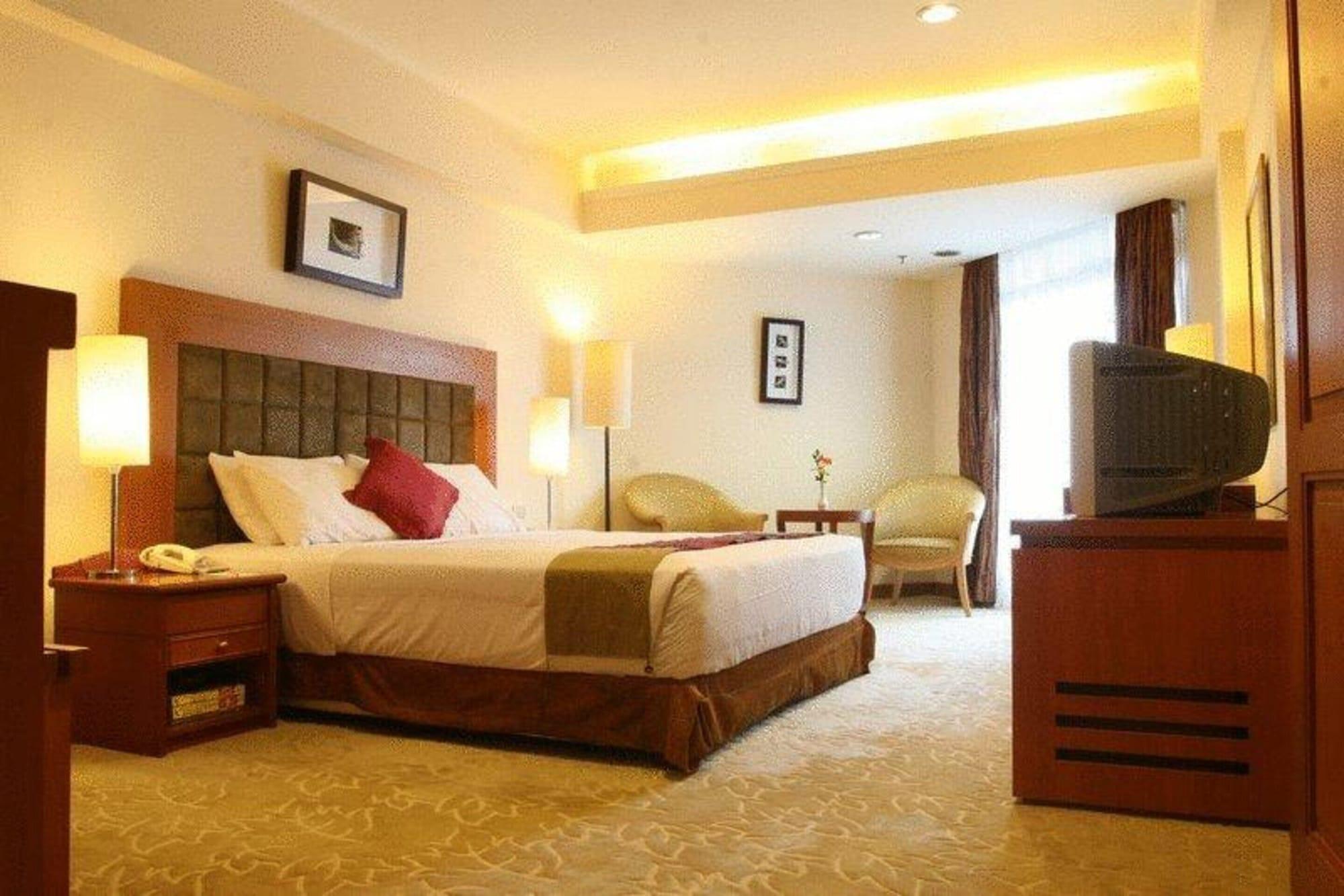 Hotel Bidakara Jakarta Eksteriør billede