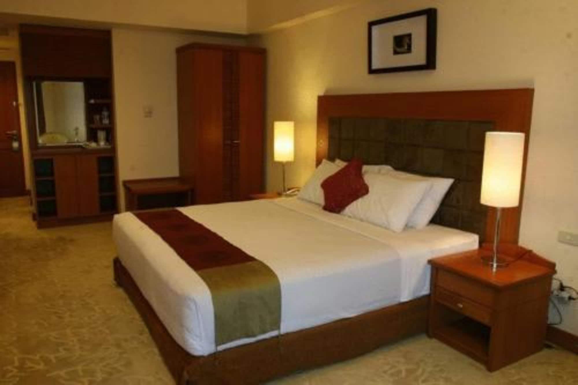Hotel Bidakara Jakarta Eksteriør billede