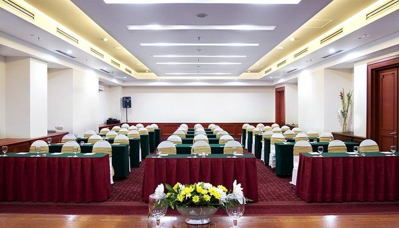 Hotel Bidakara Jakarta Eksteriør billede